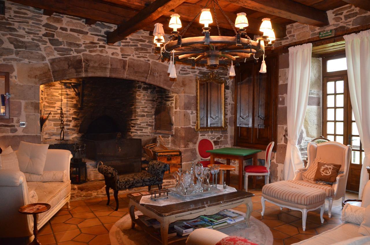 B&B Manoir De La Fabregues Эстен Экстерьер фото